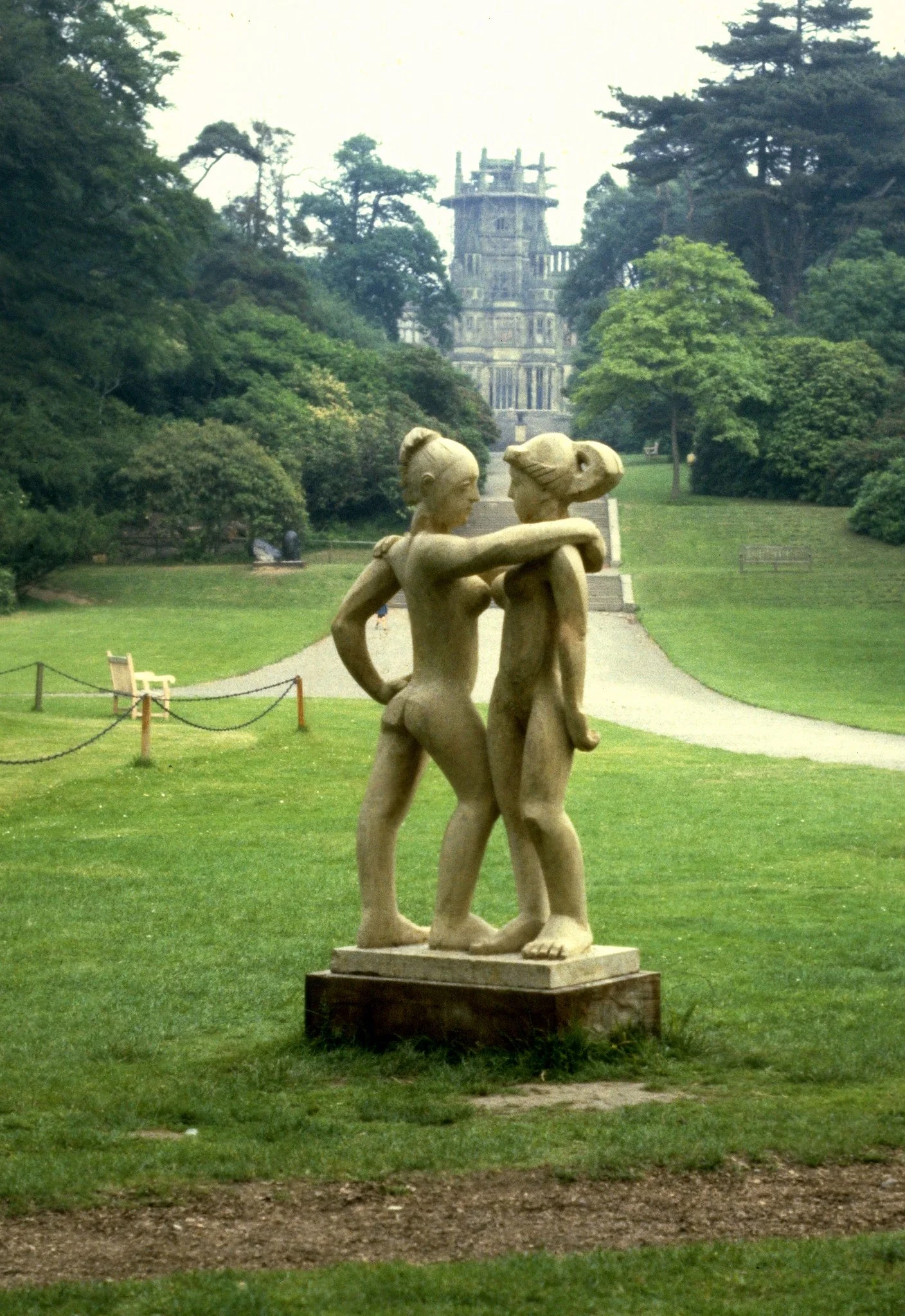 Sisters (after Matisse). Clipsham Stone. 72' high.
1982.