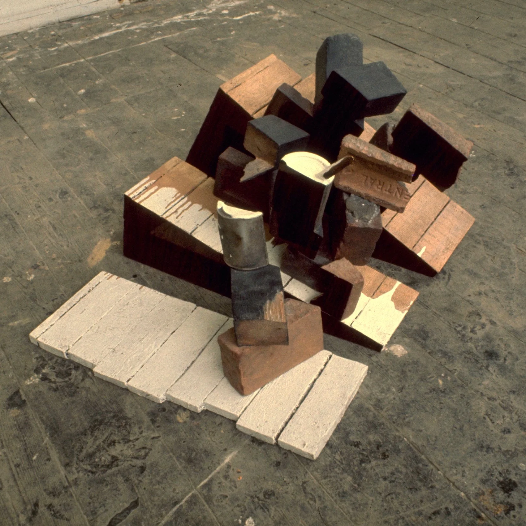 Split. Fibreglass casting, paint and formica.
38' long. 1973.