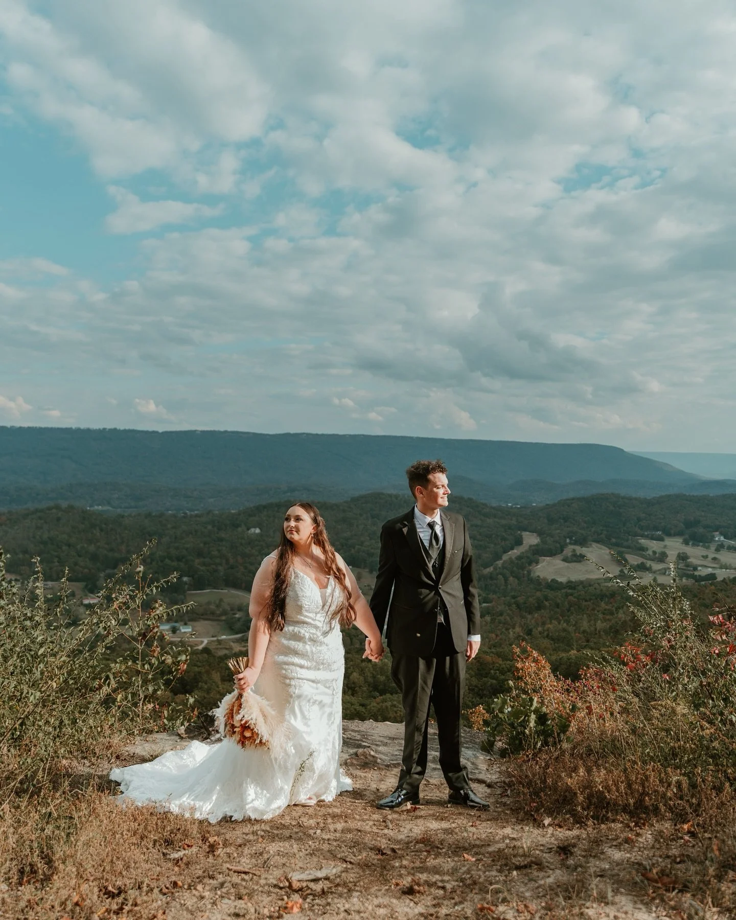 Introducing two of the best people around, The Myers. If you are lucky enough to know and meet these two, you know exactly what I mean. They deserve the entire world and all of the love and happiness that it can offer. I cannot wait to share so much 