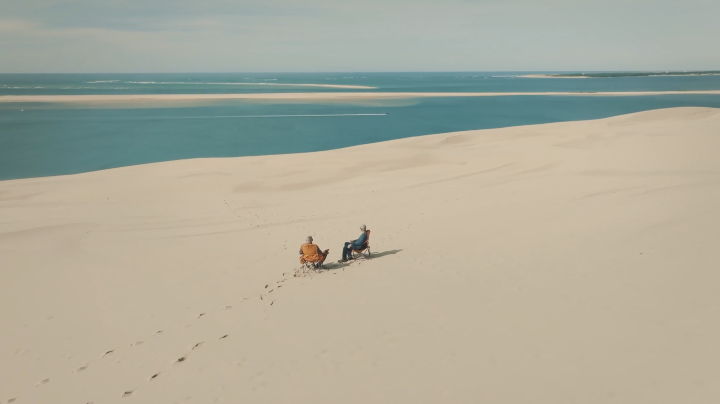 Neil &amp; Marins’s Bon Voyage - UKTV&nbsp;