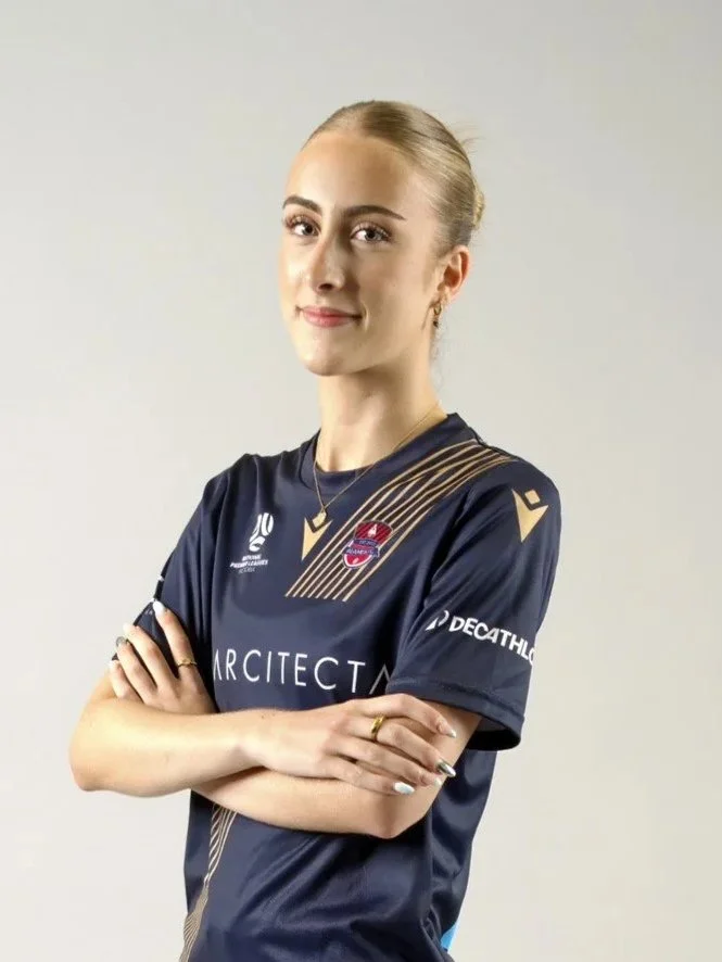 #27 - Lola Martinico