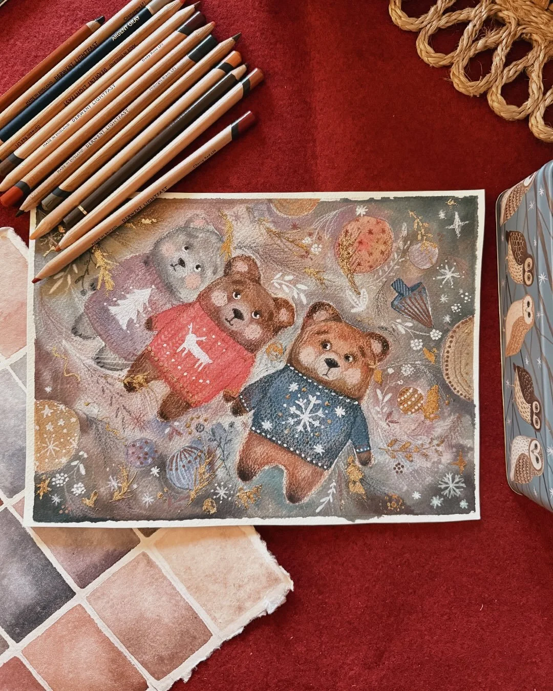 Was sorting my old artworks yesterday and found those Christmas bears 🐻🤎😍 these lil guys inspired my Touch of Magic Procreate set that I made a few years back specifically for Christmas, and it&rsquo;s still one of the best sellers in my shop ❤️