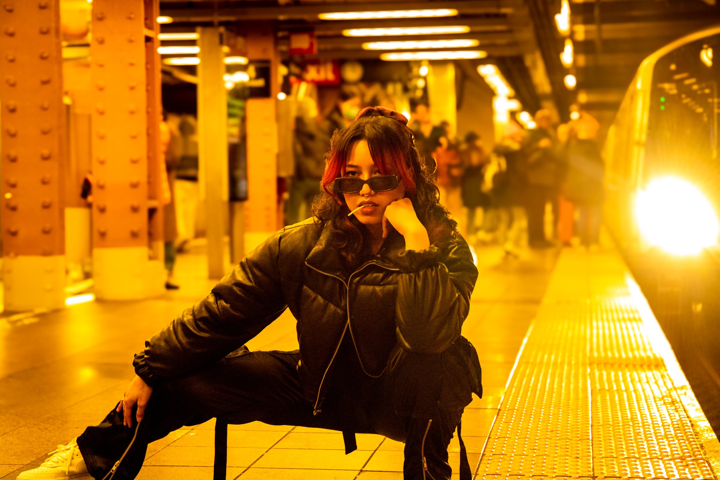 Life underground - chillin as the train comes