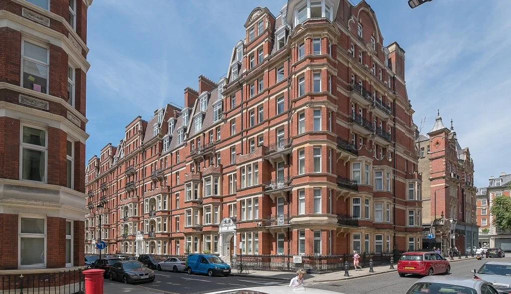 Kensington, Three Bedroom Mansion Flat