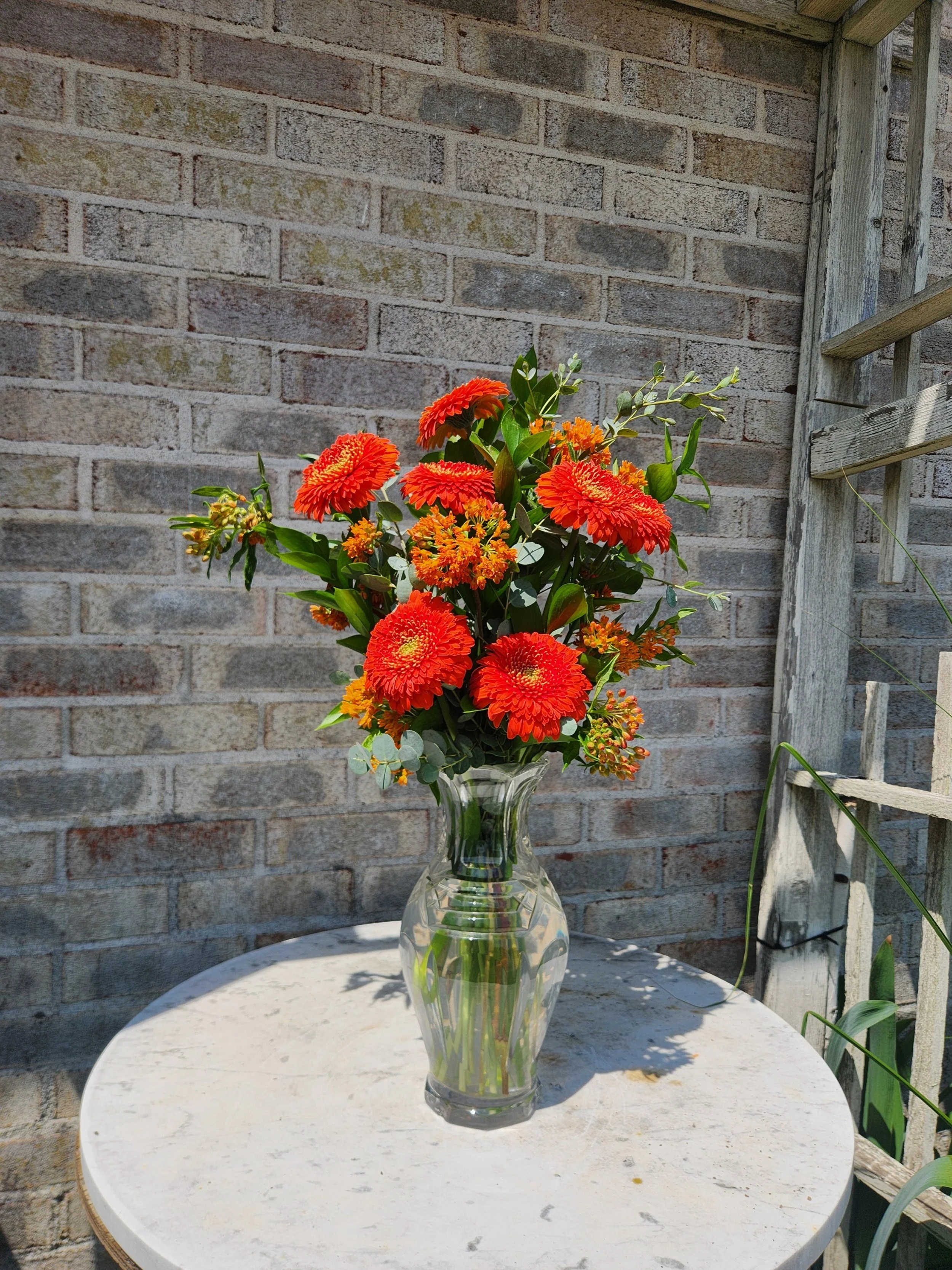 Order the ultimate luxury red peony and luxury flower delivery from Quogue Flower Shop, the premier artisan florist providing bespoke summer centerpieces, anniversary bouquets, and last-minute meaningful gifts with same-day delivery across The Hampto