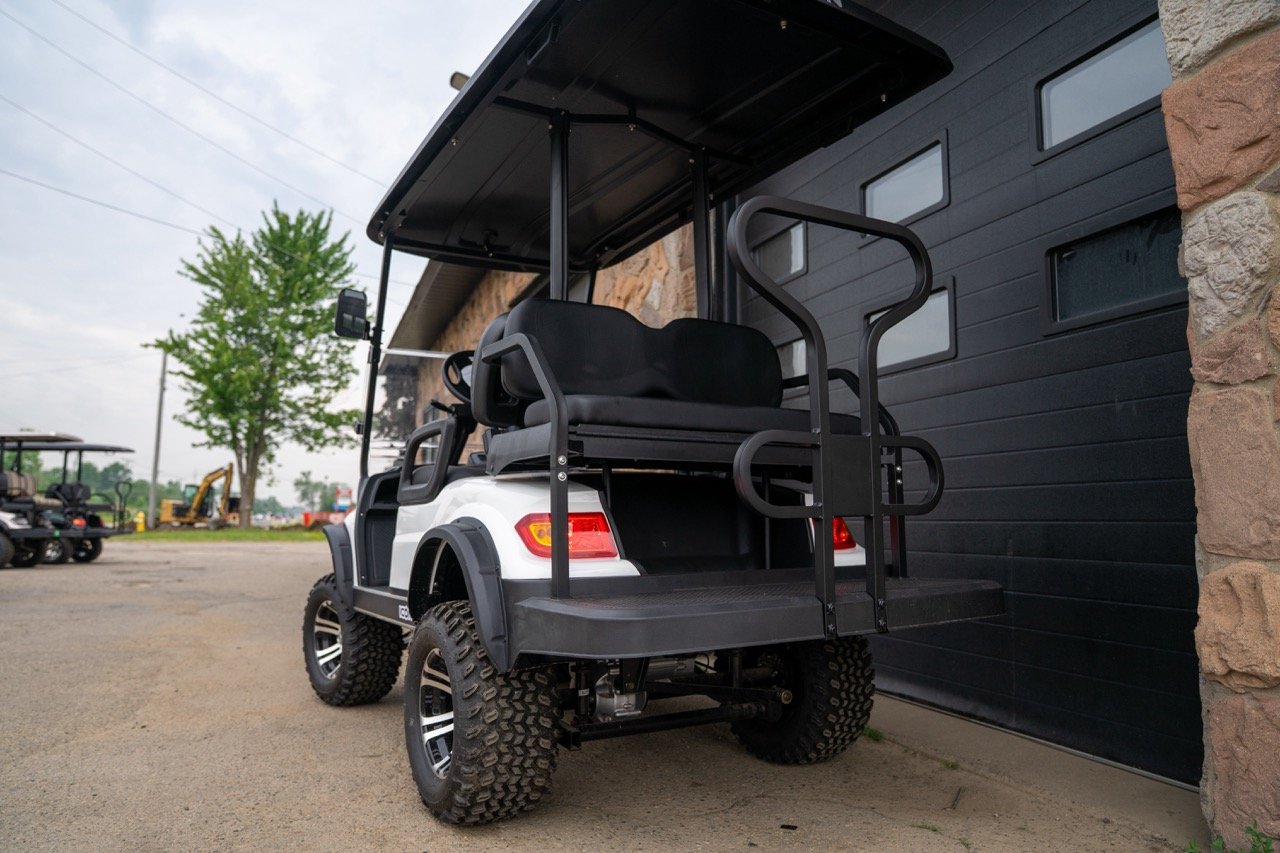 White 2025 Icon i40L Eco golf cart