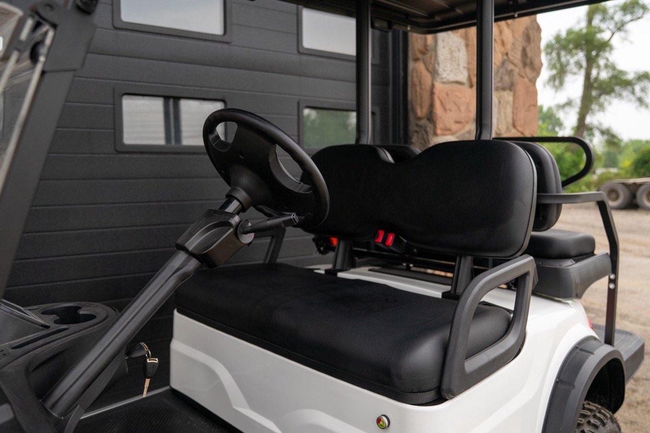 White 2025 Icon i40L Eco golf cart