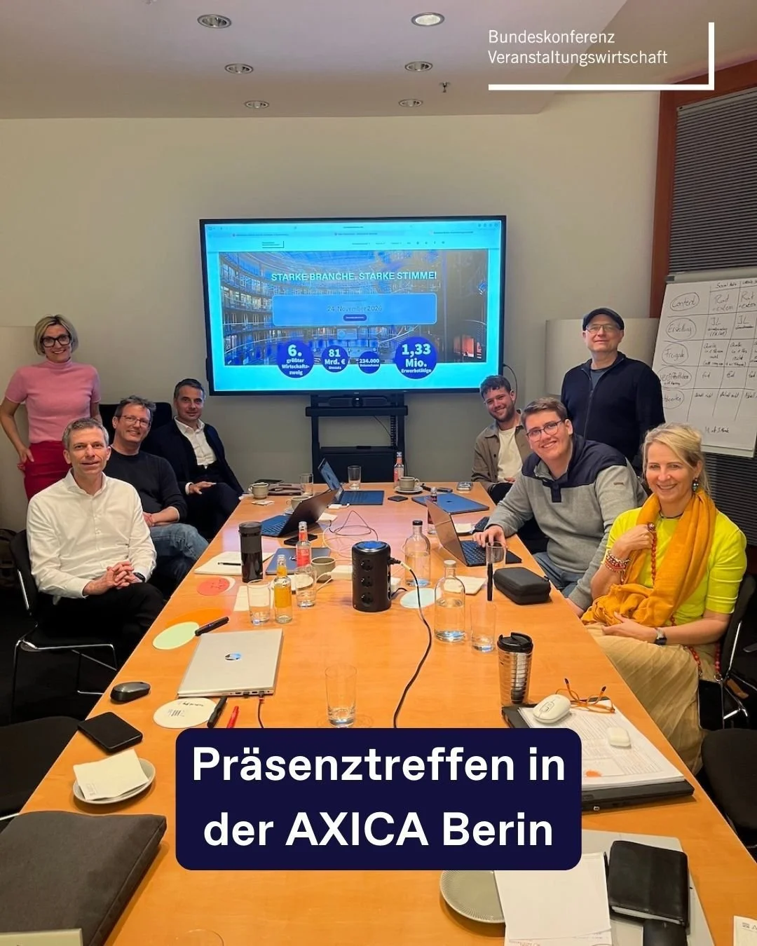 Zwei intensive Tage liegen hinter uns.
Beim Pr&auml;senztreffen der Vertreter:innen der Bundeskonferenz der Veranstaltungswirtschaft haben wir gemeinsam an den n&auml;chsten Schritten f&uuml;r unsere Branche gearbeitet.
Im Fokus unseres Treffens stan