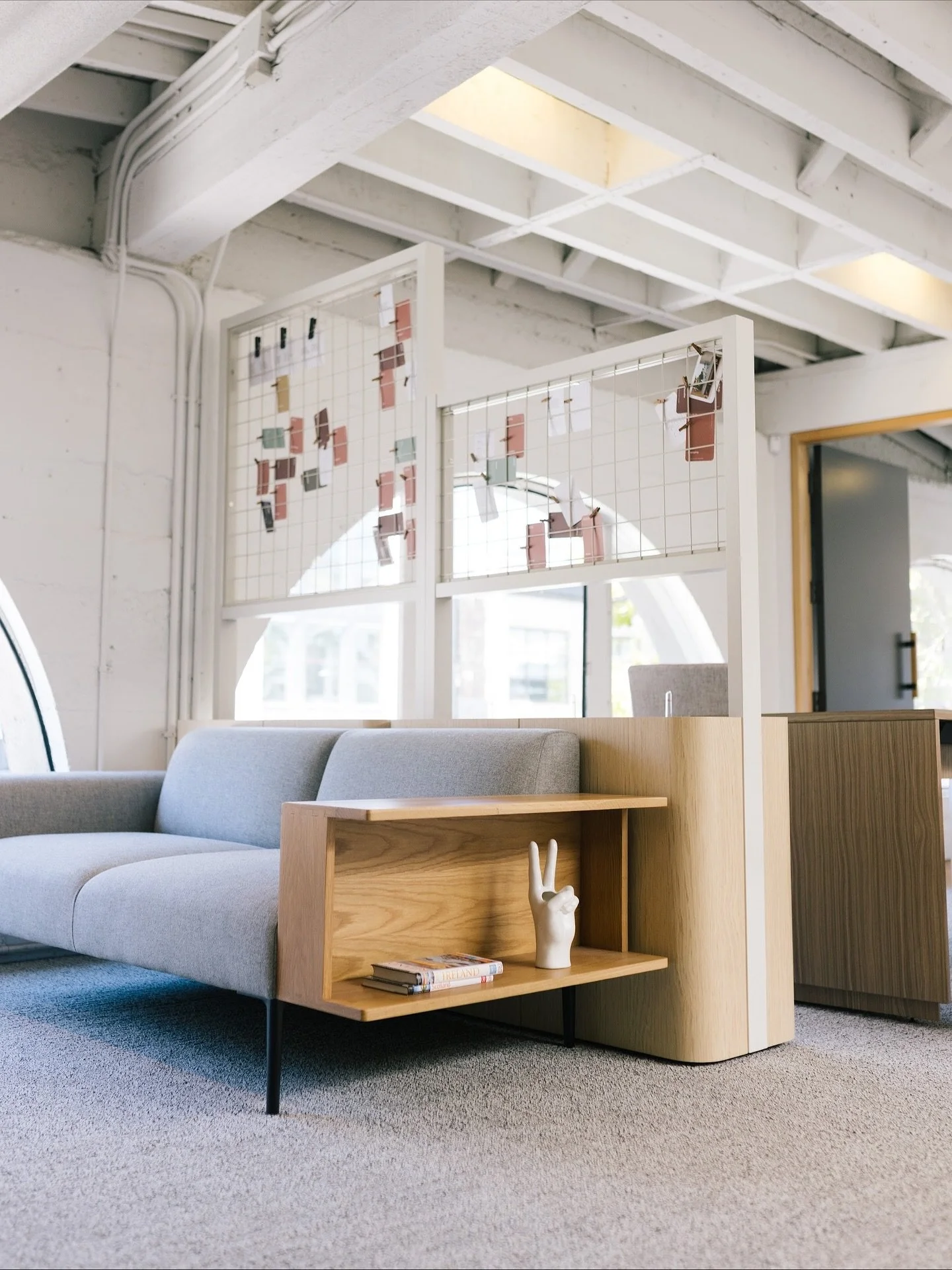 A harmonious divide &mdash;

The OFS Hydra Planter is a great space divider, unique and beautiful in its design. On one side the Stylex Metrum sofa offers ample seating space and side arm storage. On the other, the OFS Impulse desk + Pur chair are se
