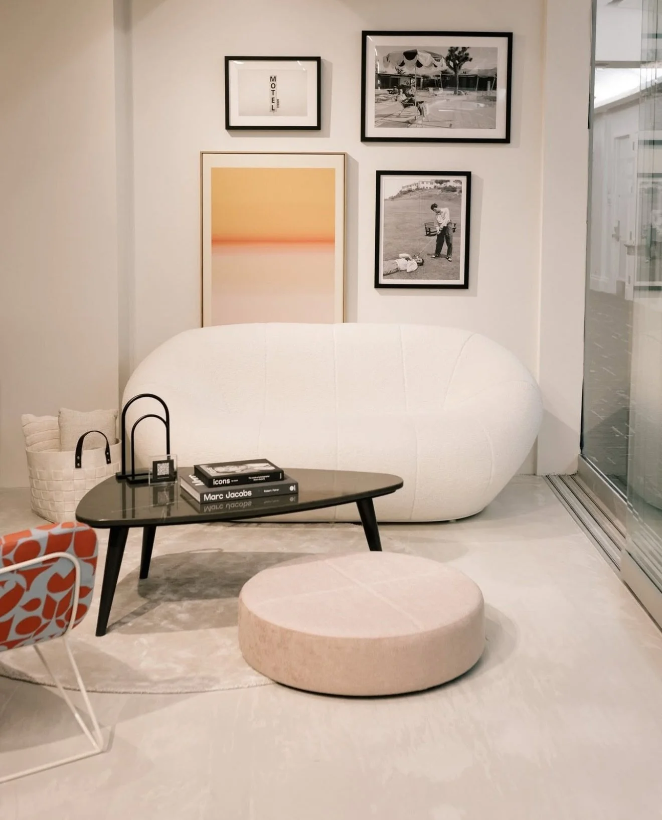 We&rsquo;re loving ERG&rsquo;s Cora, giving us Cloud Dancer vibes &mdash; inspired by Pantone&rsquo;s Color of the Year for 2026 🤍🪽

#linkedreps #ERGinternational #clouddancer #loungedesign #bayareadesign