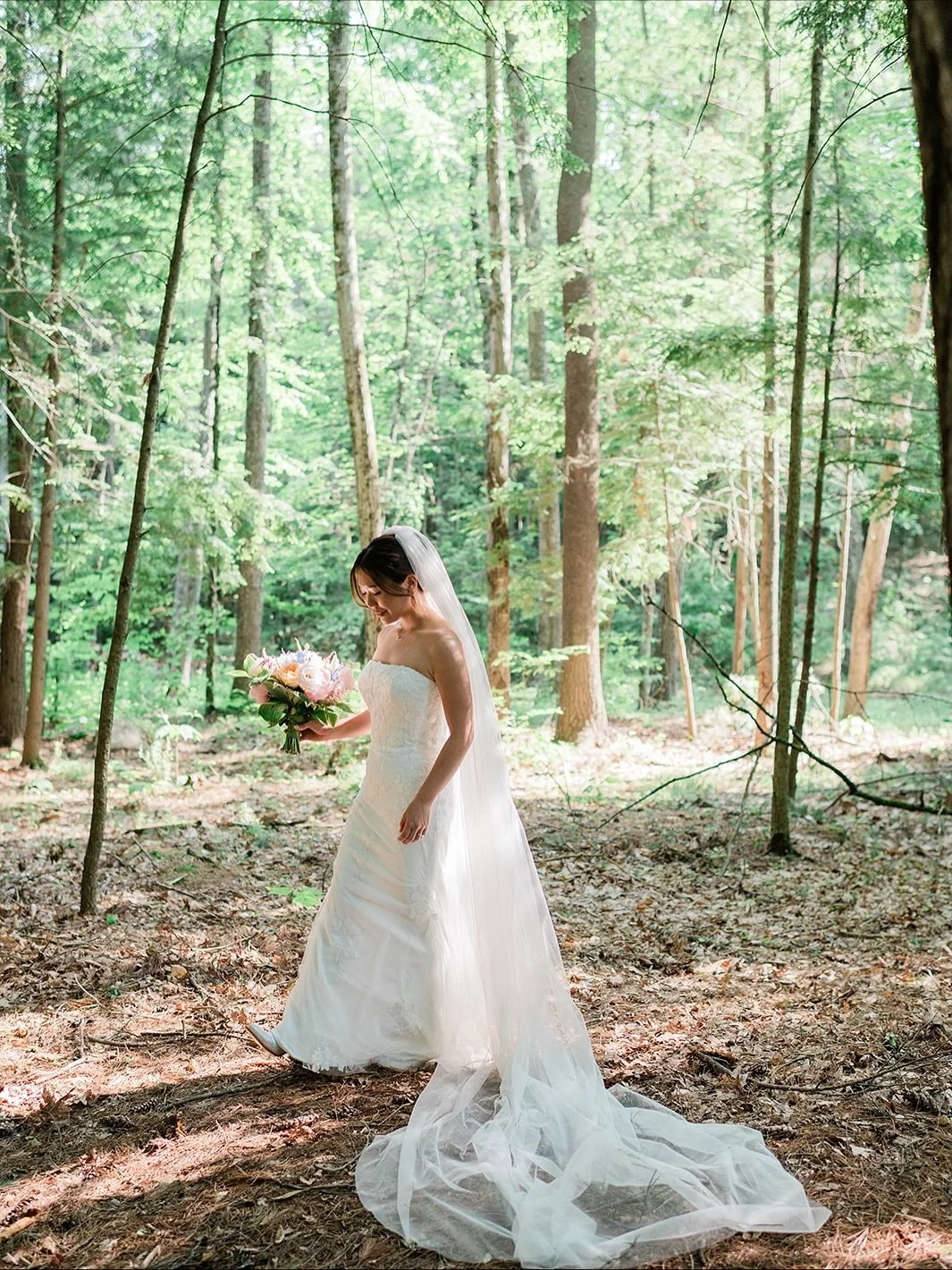 Weddings like this remind me why I love Upstate New York.

The air, the light, the quiet, everything feels softer here. There&rsquo;s a calm that wraps around the whole day.

Alan and Ayano spent part of their wedding in the woods, and it was just ma