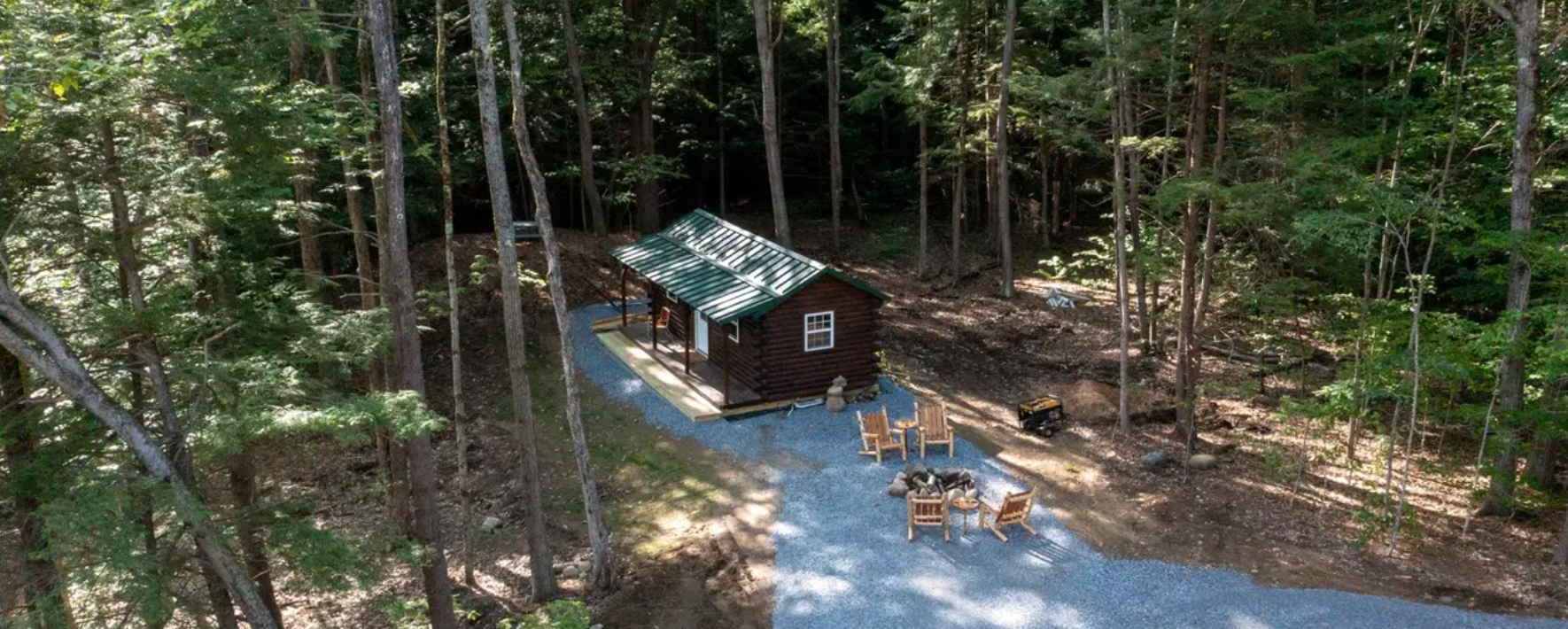 Guest cabins at Brookledge wedding venue in Saratoga County for full weekend celebrations