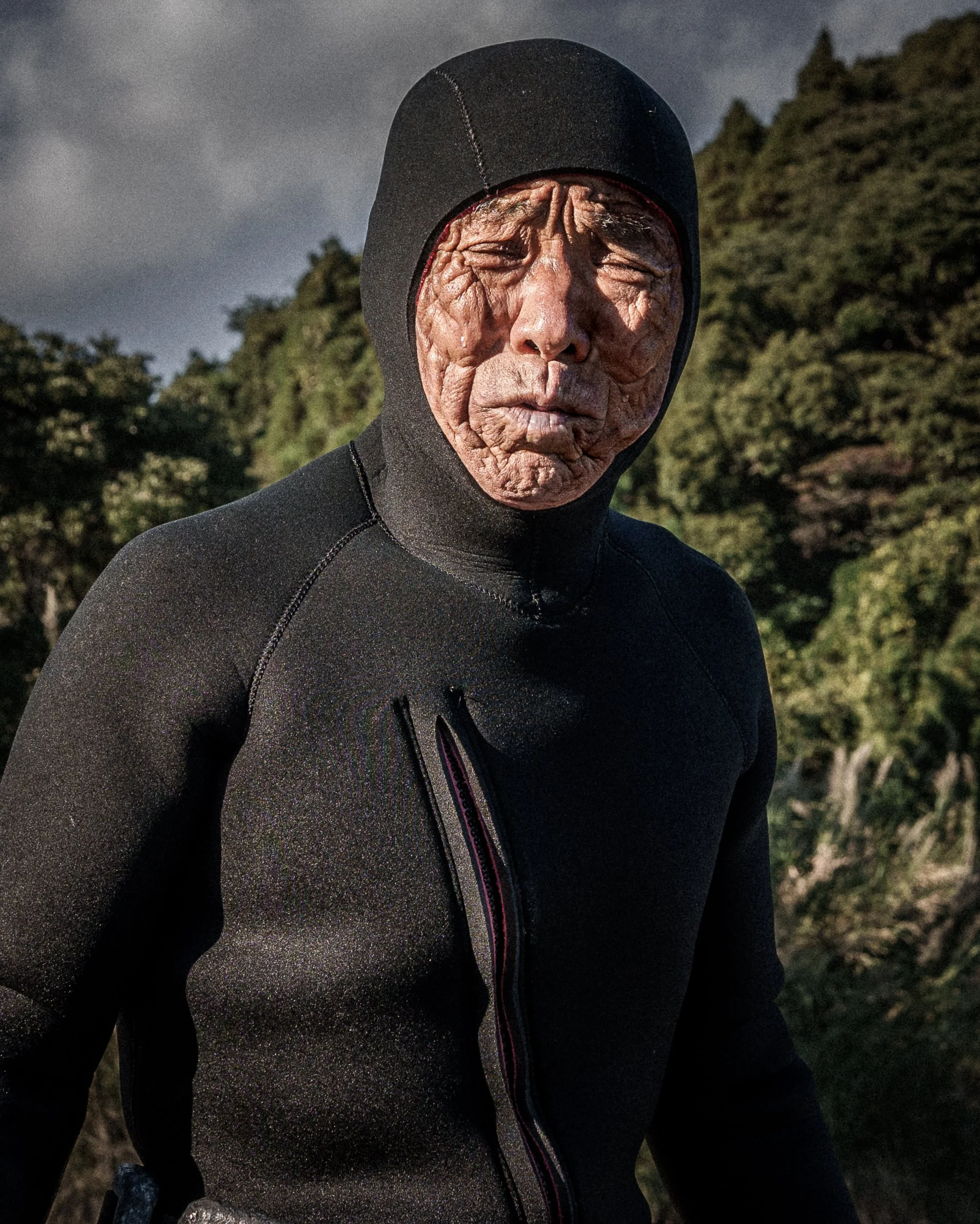 Ocean people — Spending time with Arai-sanAra san , 82 year old AMA diver. 