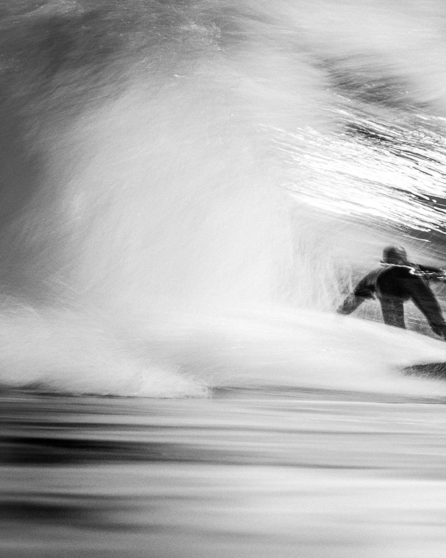 @tennen_tanibata on his Draft twin , at his home point , today- @draftsurf 

@tamronaus  #tracksmag #carvemag