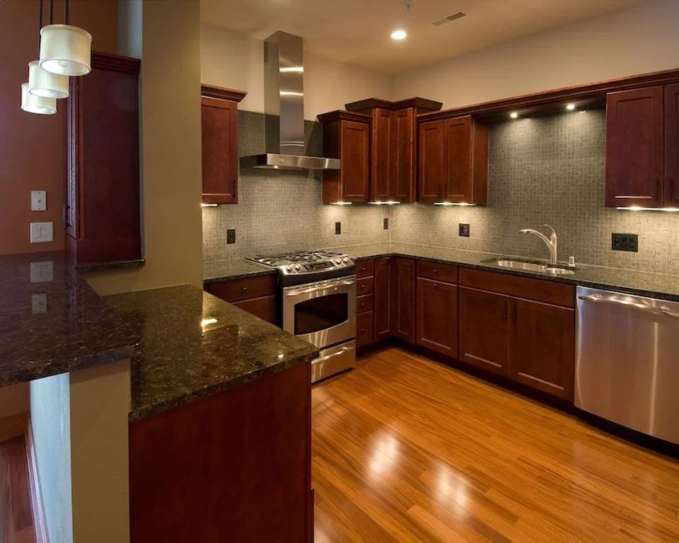 PE Kitchen.jpg