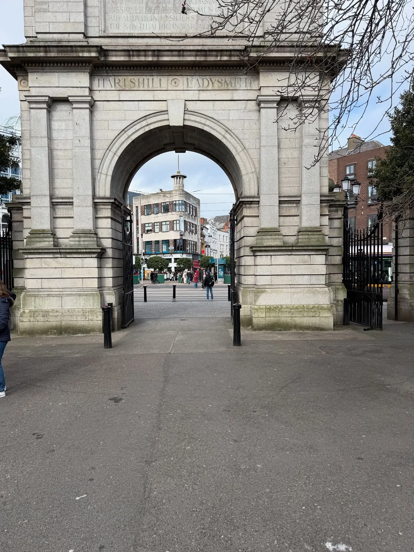 I spent the last 3 hours feeding and praying with the homeless in Dublin. (I don't want to show their faces)
Please pray for Chris, Shaunagh, Darren, Karl and Michelle, they are all addicted to drugs. One is riddled with skin cancer and leg ulcers. W