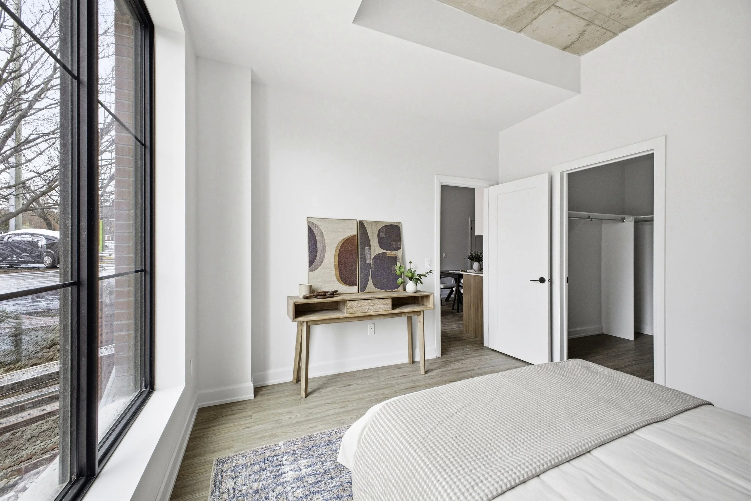 Bayview Lofts. 101 Primary bed3.jpg