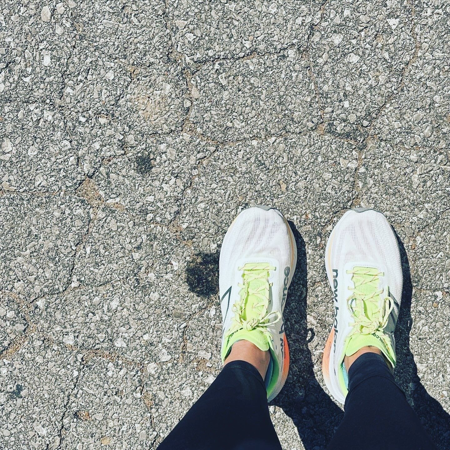 Sigh,
Almost a repeat of my fall race last year, I wont be running the Marine Corps Marathon.
It's been a tough pill to swallow, but between several different medication side effects, an allergic reaction, school, work, kid, the attempt to have a