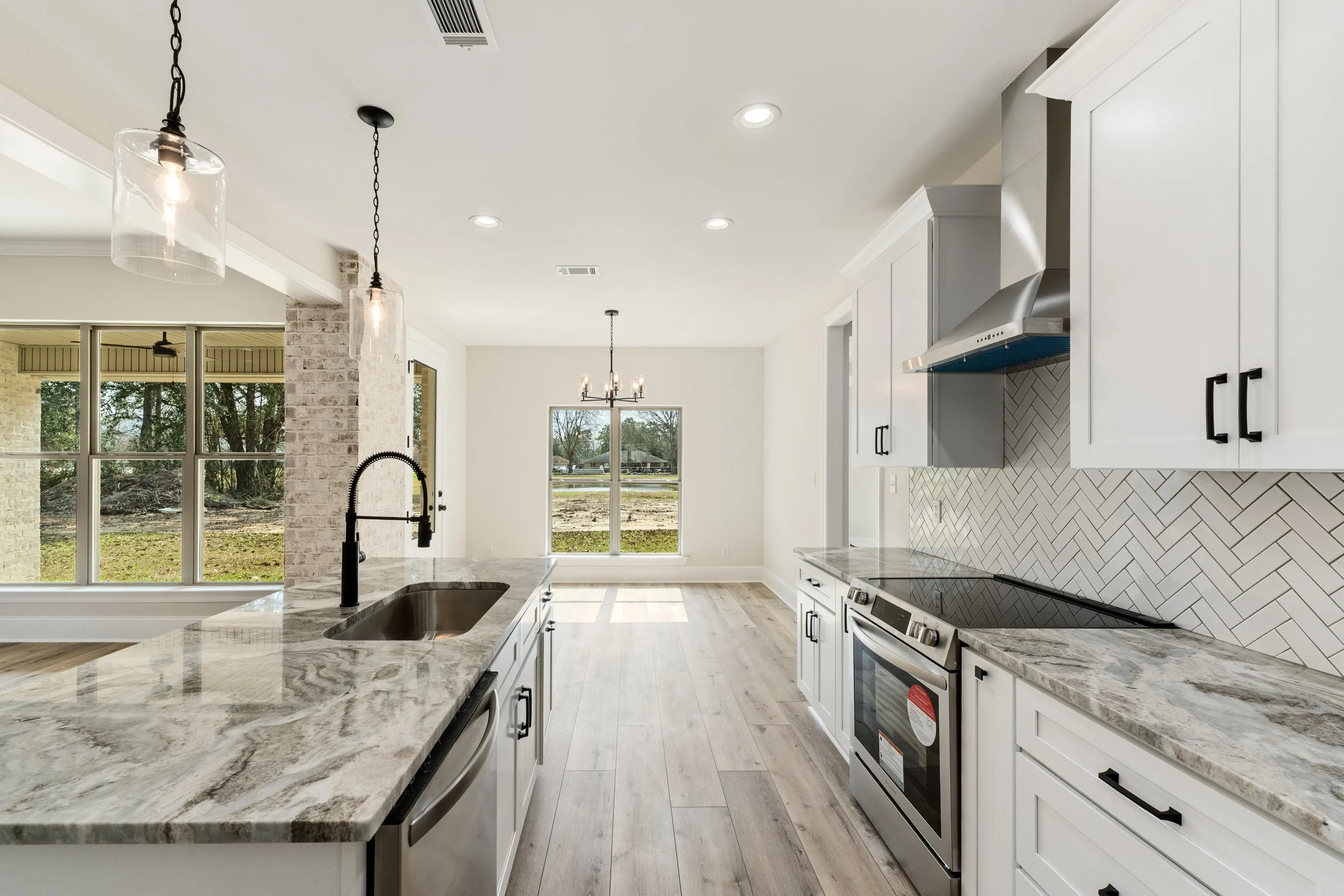 KITCHEN 3.jpg