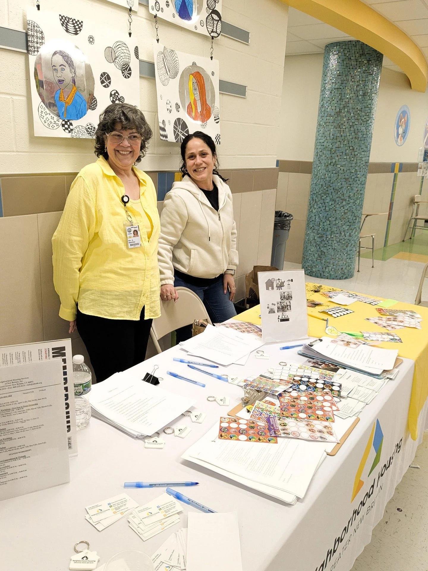 Last week, our Community Building and Development team participated in Smalley Elementary School&rsquo;s Busy Bee Carnival! 

Marelyne and Daria assisted students with creating and decorating small planters while meeting parents and sharing about our