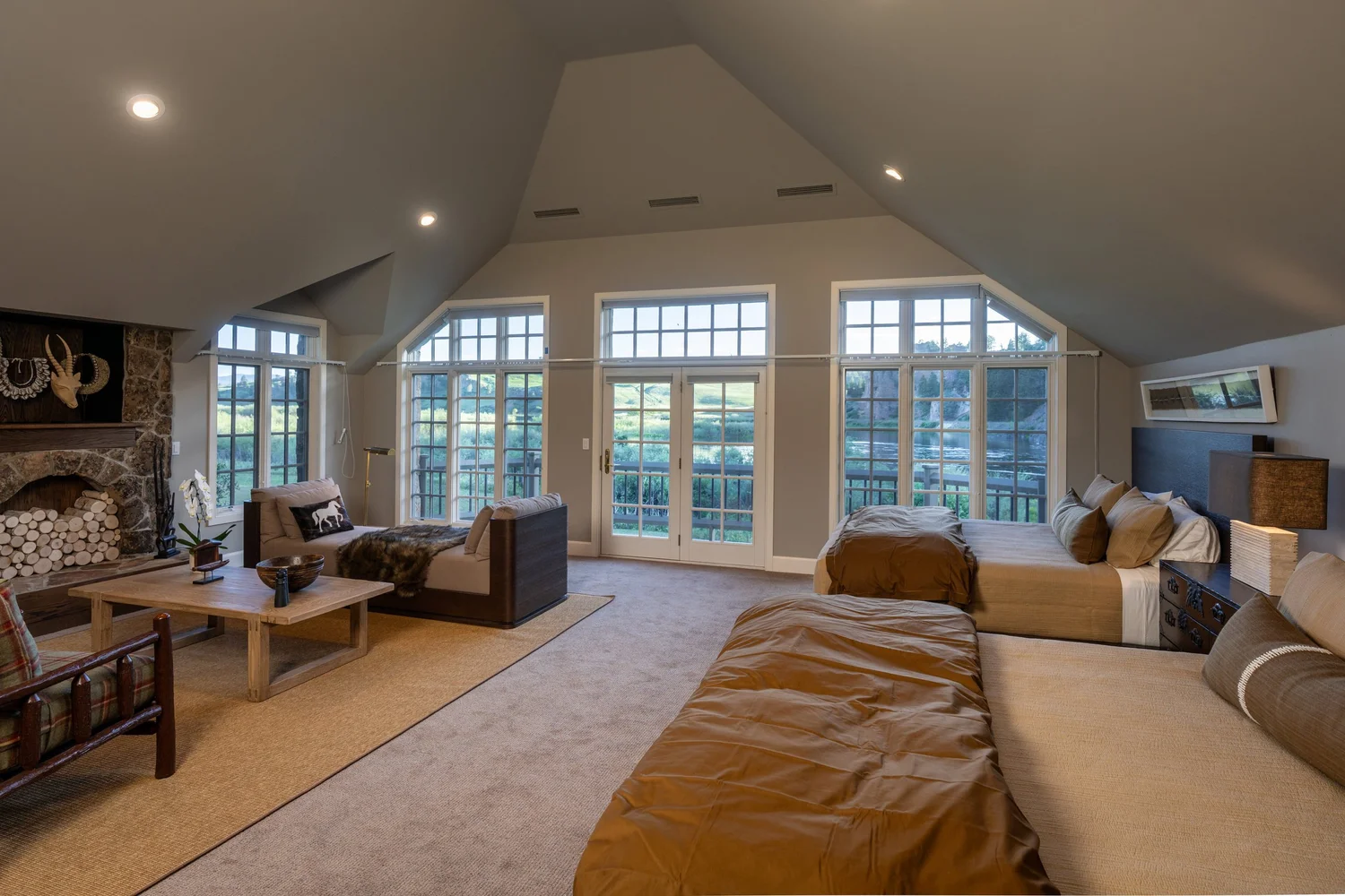 Lewis suite at Rivenrock