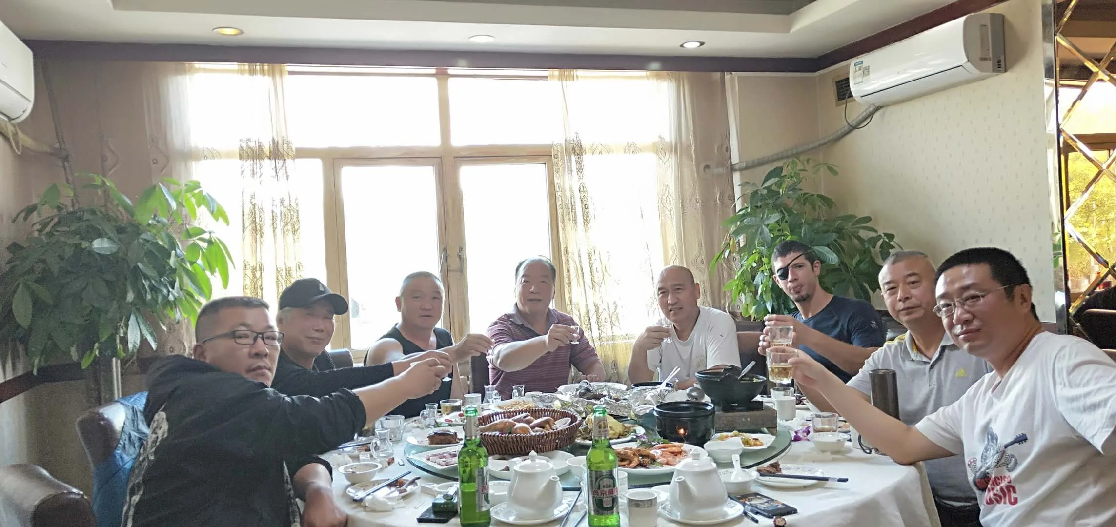 Flying Tortoise 1809 Family Dinner.jpg