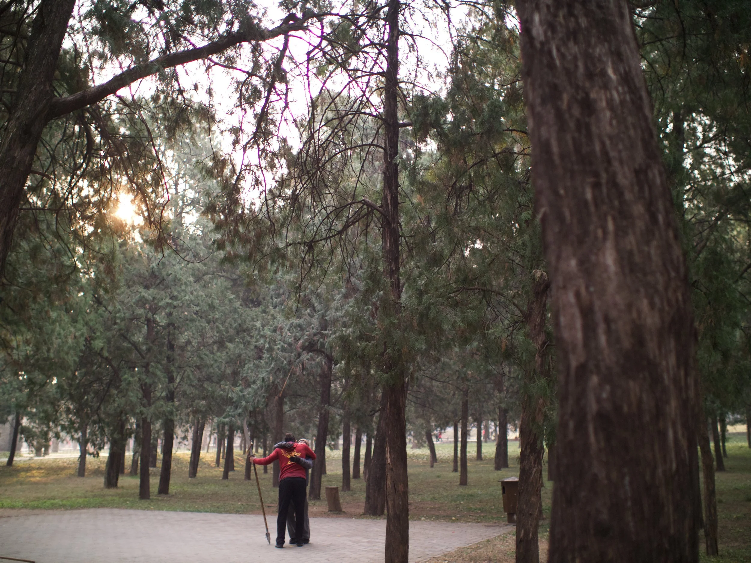 Flying Tortoise 18 Master Ni and Joey Hug.jpeg