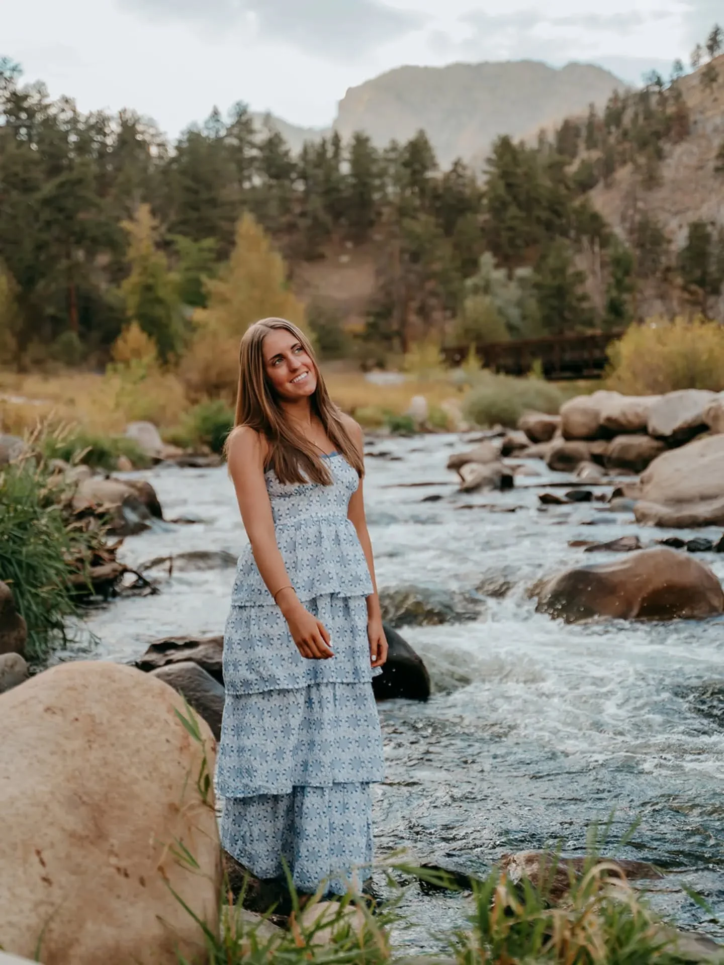 A few favorites of this gorgeous girl
.
.
#seniorphotos #mountainsession #fyp #northerncolorado