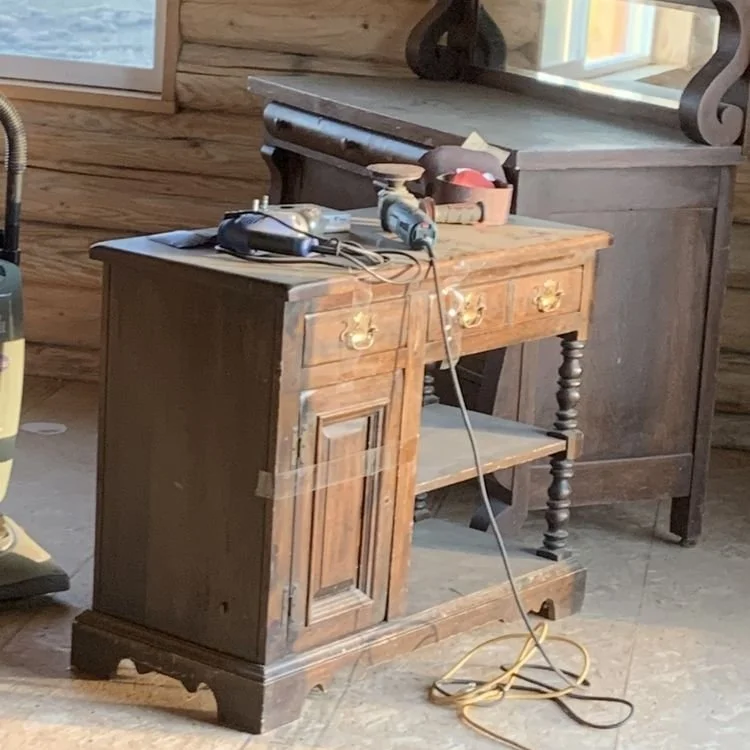 During Sanding of Logs.jpg