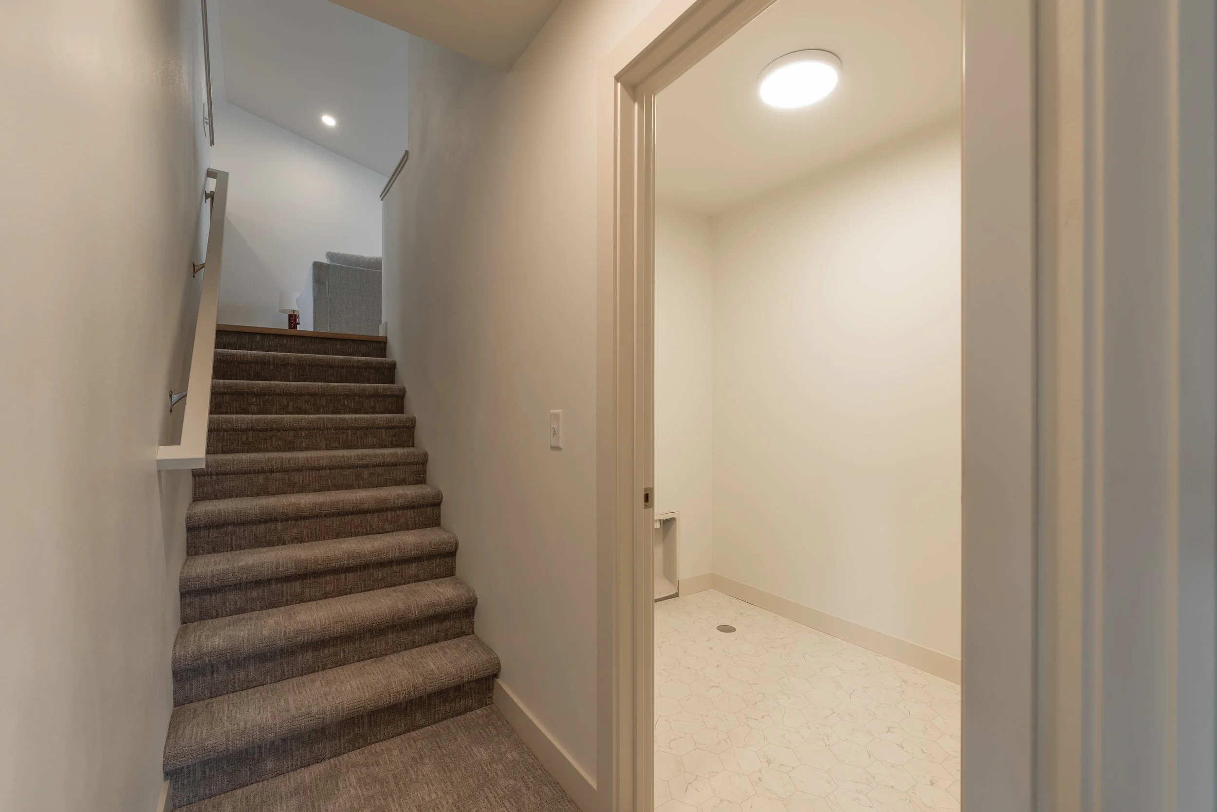 5315 Hendrickson Dr-23.jpg