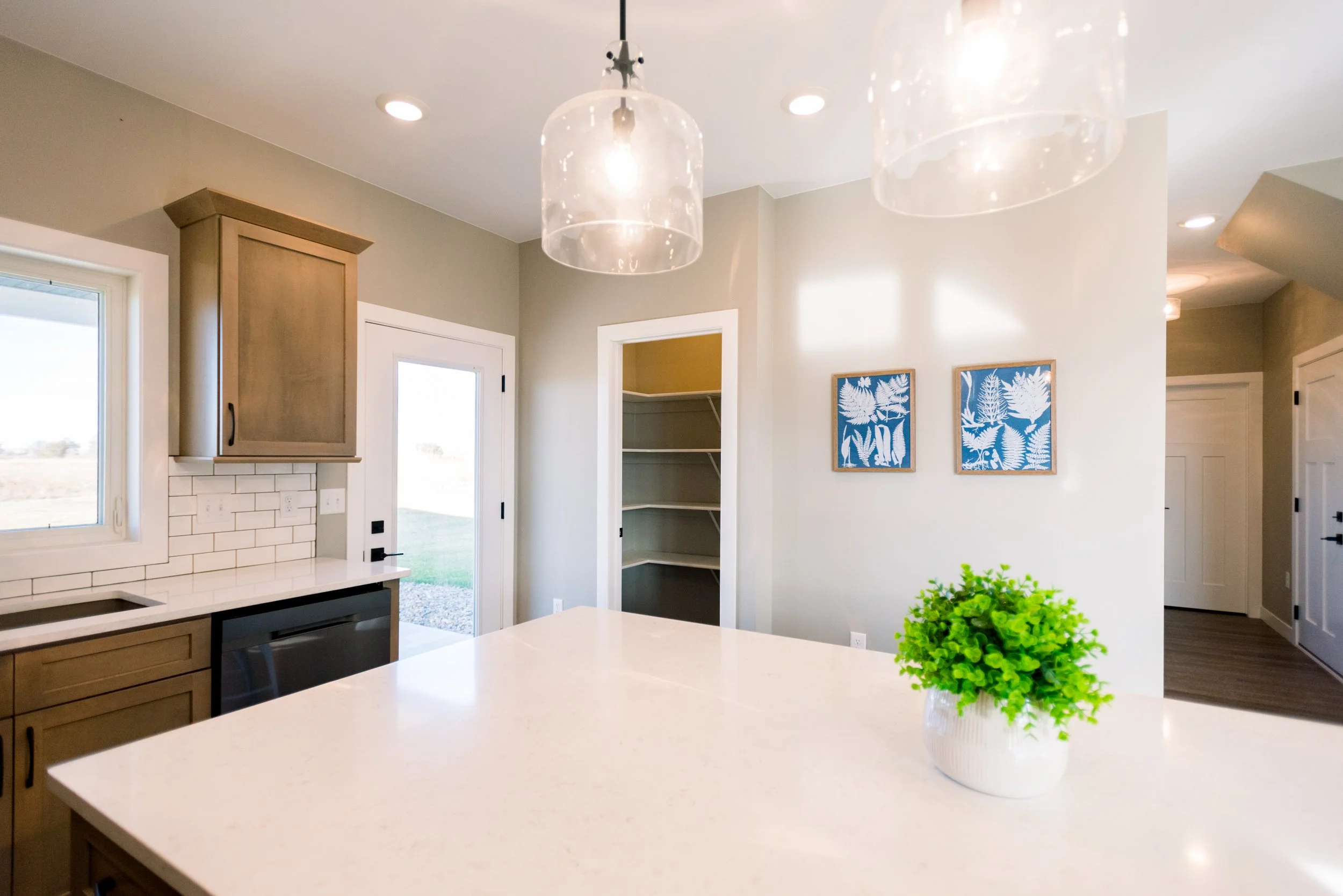 Linden-1801-36thSt-Williston-11.jpg