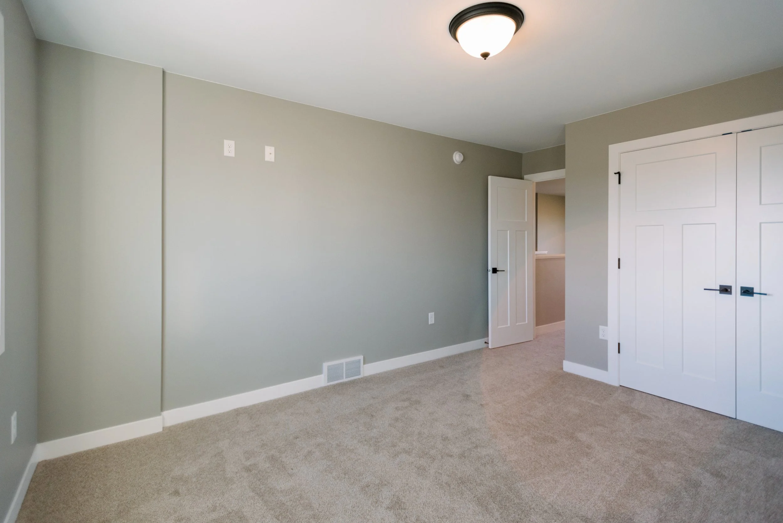 Linden-1801-36thSt-Williston-37.jpg