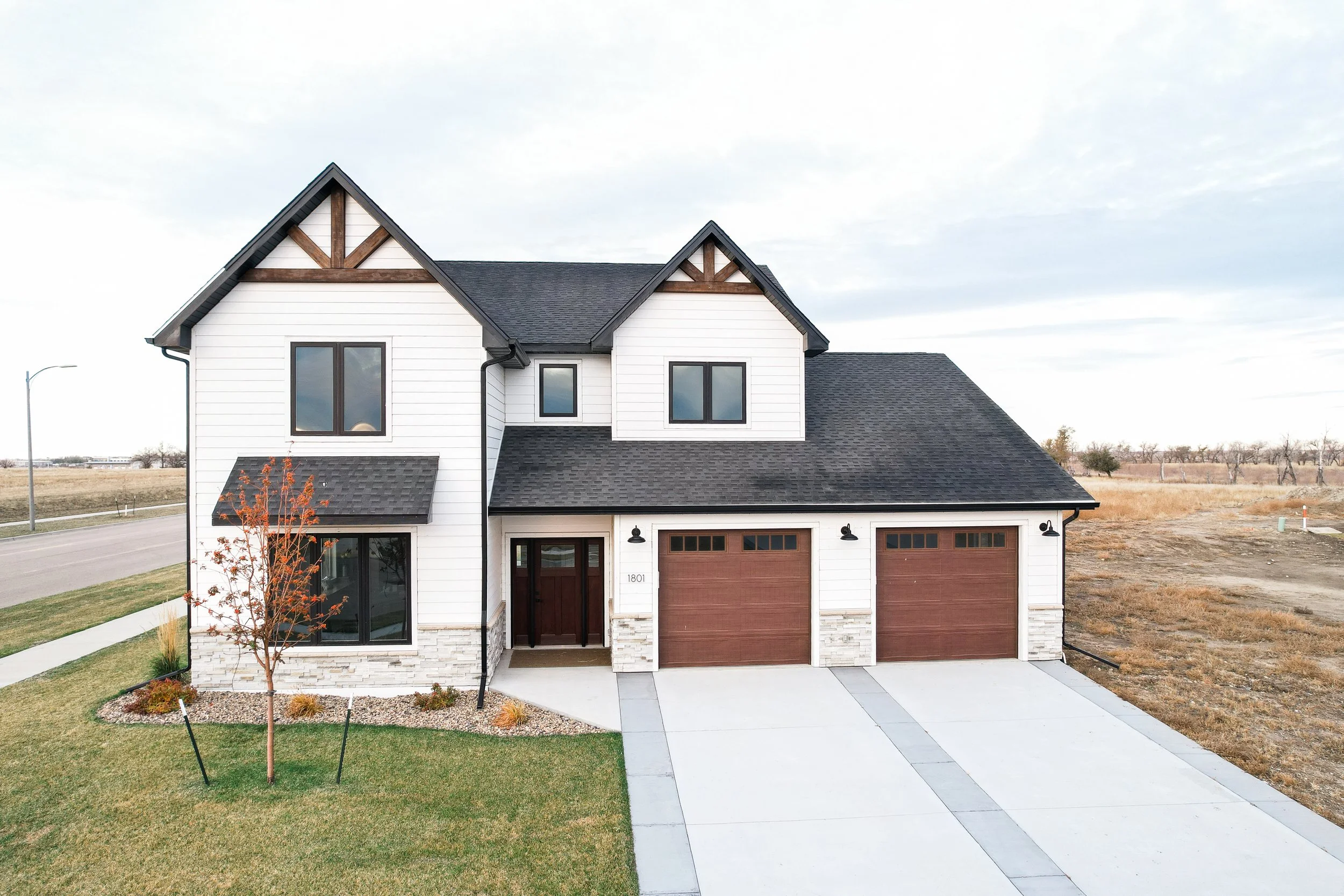Linden-1801-36thSt-Williston-39.jpg