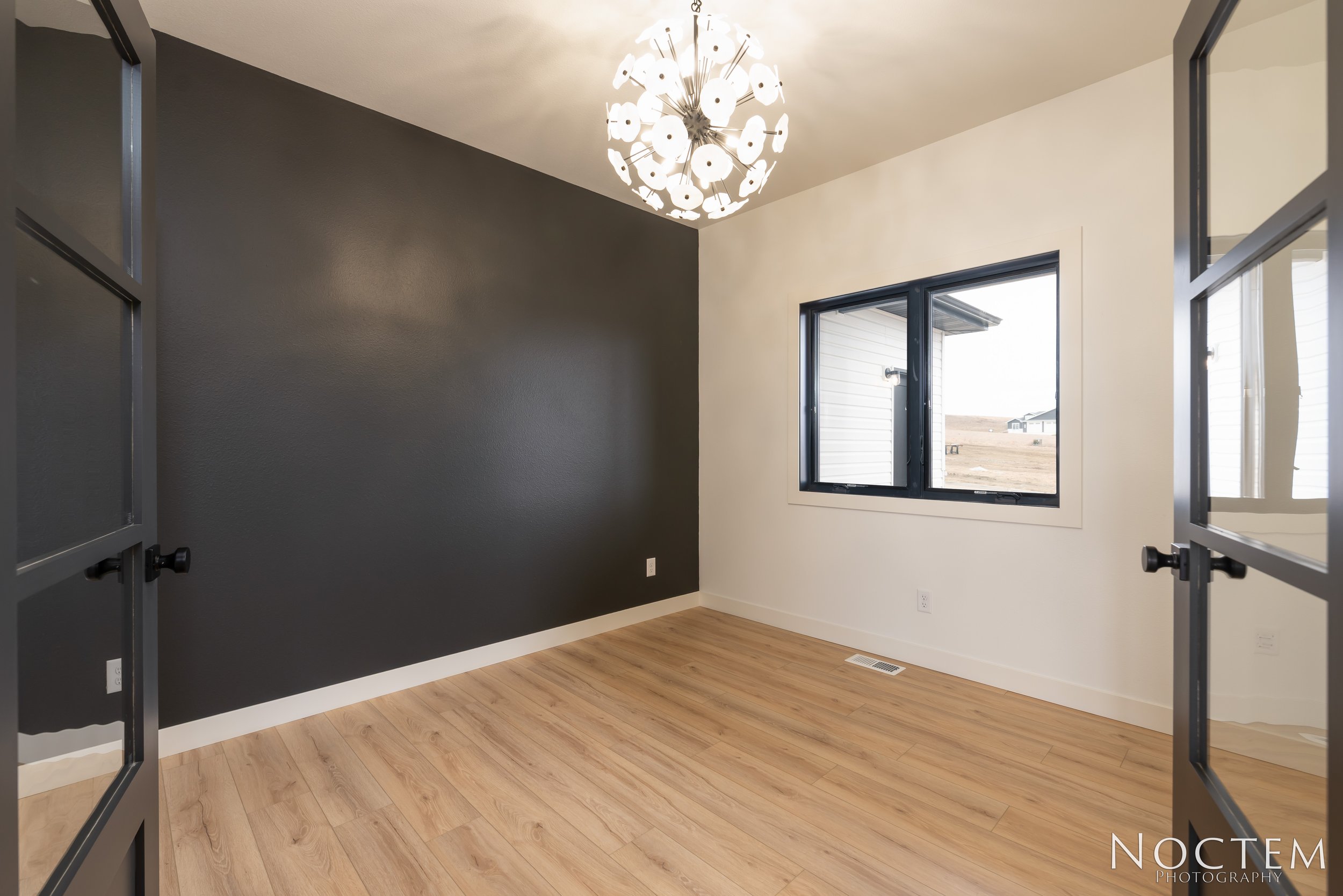 2017 Monarch Ave-7.jpg