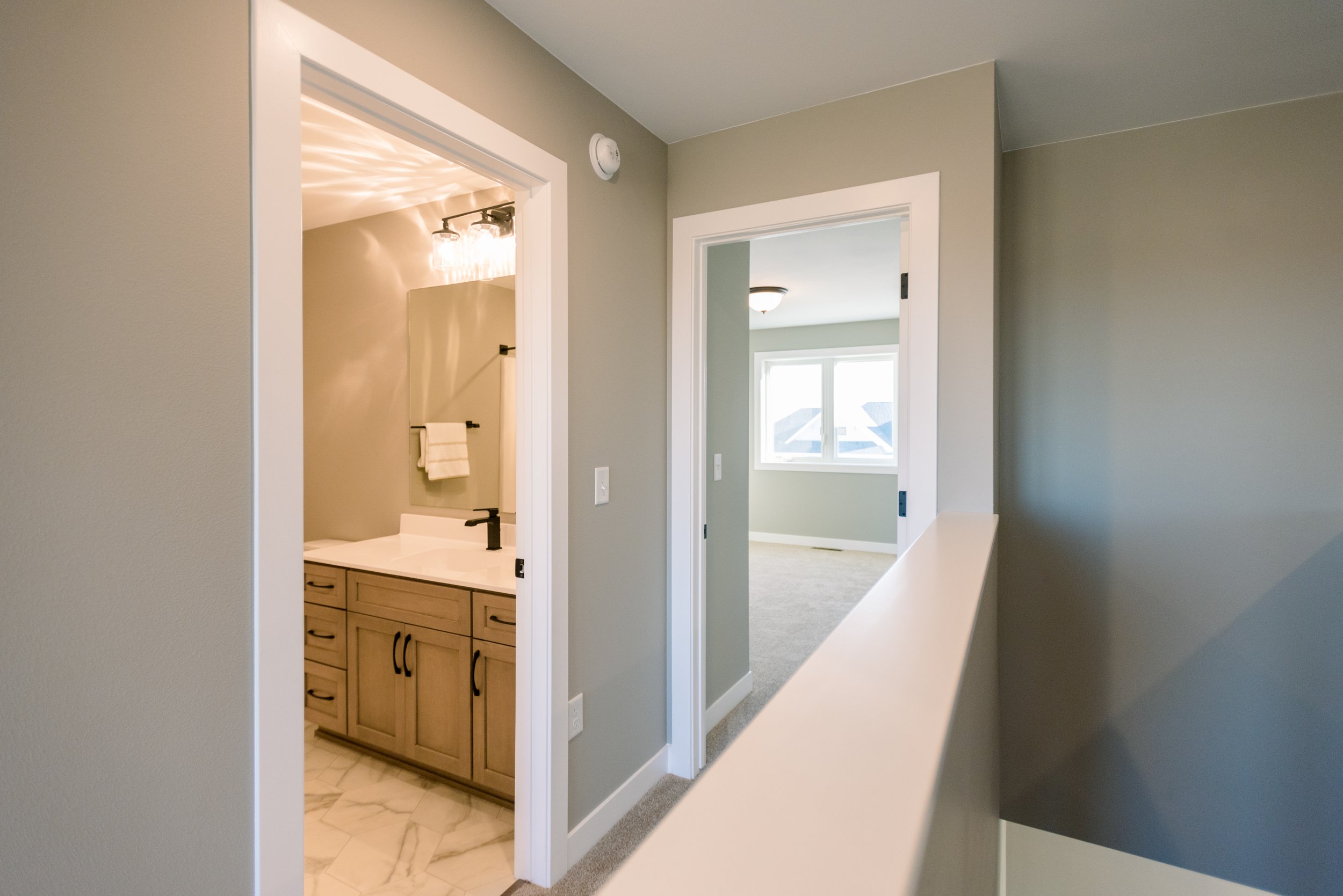 Linden-1801-36thSt-Williston-34.jpg