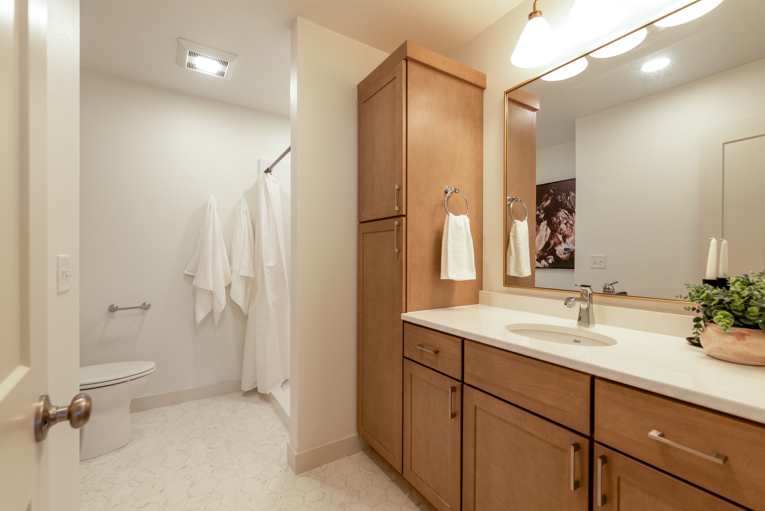 5315 Hendrickson Dr-19.jpg