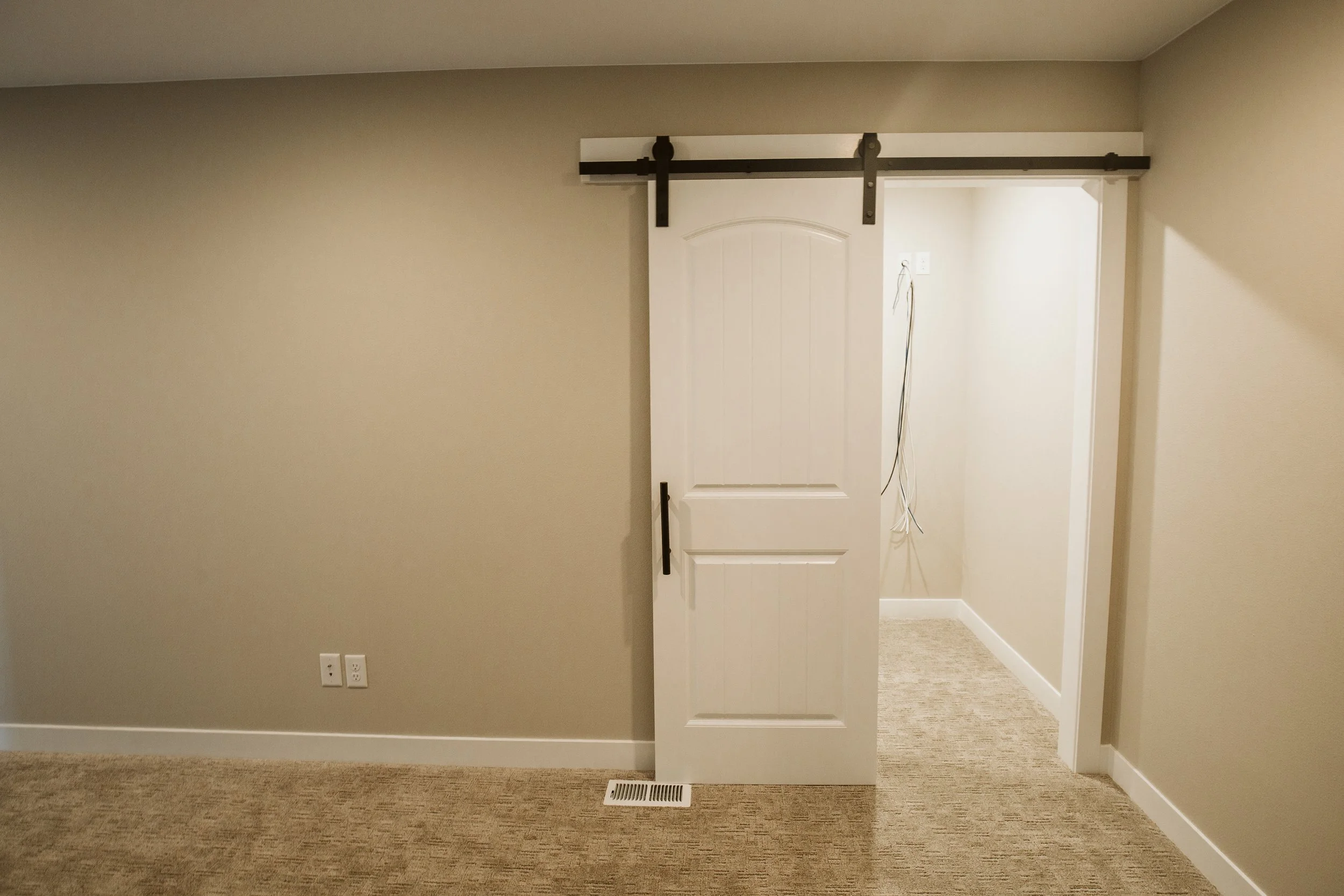 3710 Monreo Dr ASCPi-61.jpg