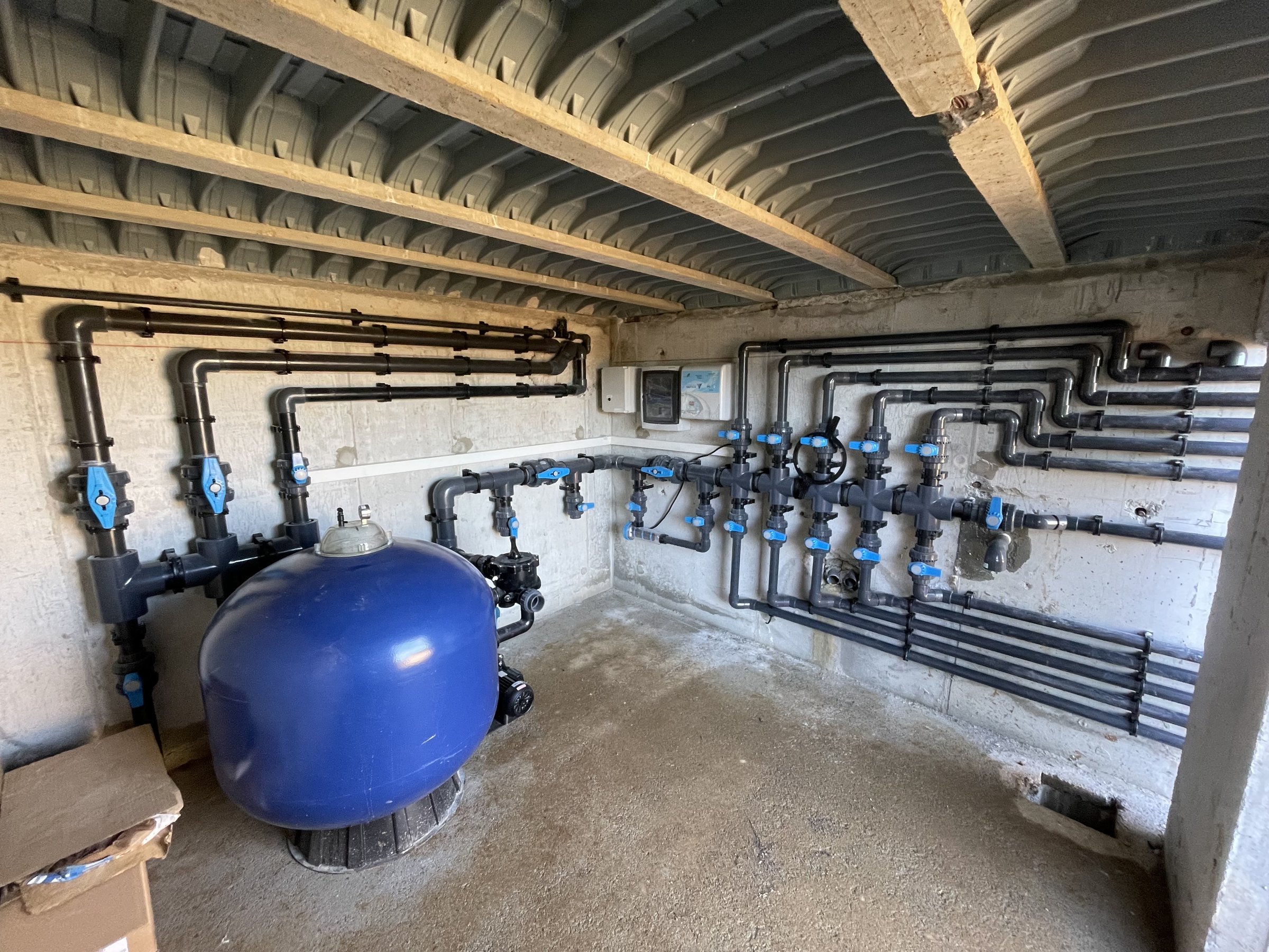 installation-local-technique-filtration-02.jpg