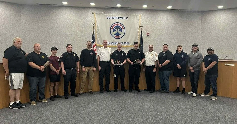 Big news!

Earlier today, Schererville Fire Department swore in our two newest full-time members. Mike Alonzo comes to Schererville after starting in the fire service as a volunteer with St. John Volunteer Fire Department, Inc. and is assigned to Bla