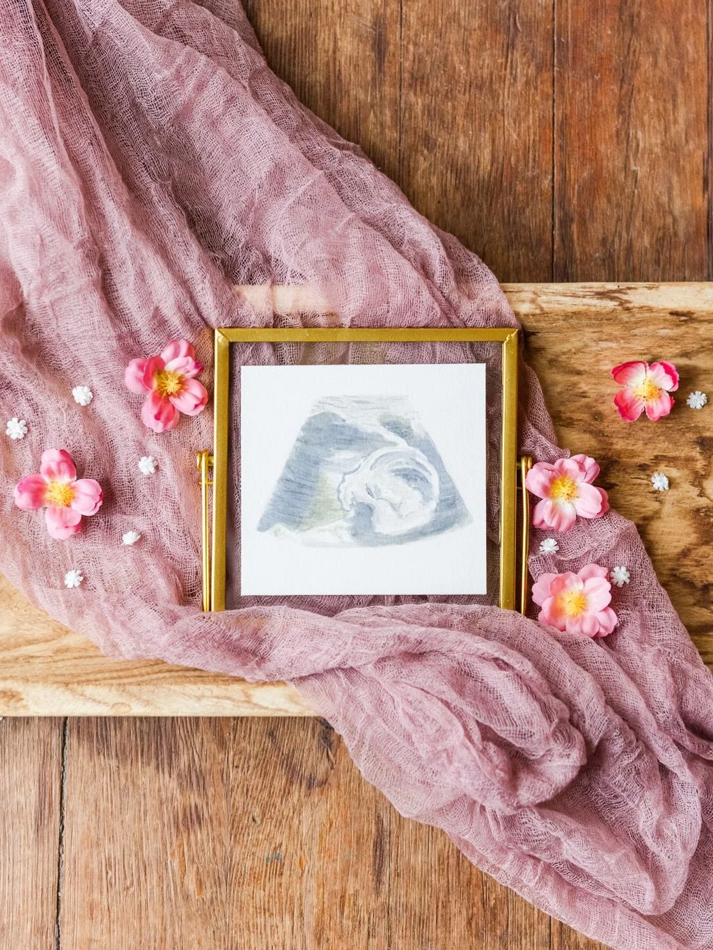 Just a shameless plug for my sweet friend Destiny - owner and painter of @quietworksbyhand - I&rsquo;ve had the opportunity to capture images of some of her work and am always in awe of her talent!

If you have started thinking about gift ideas for t