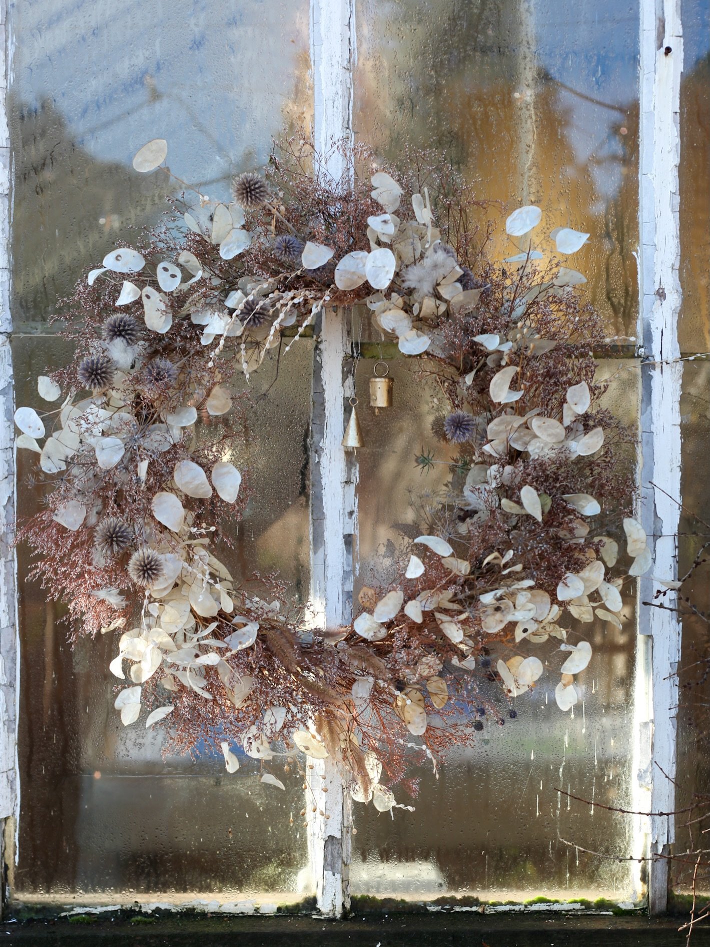 Some of our dried flower wreaths headed out to new homes via the beautiful @water.lane Christmas Fair.  I had got used to these hanging up in the house over the last few days and was a bit reluctant to let them go 😂. Hoping I have enough stuff in my