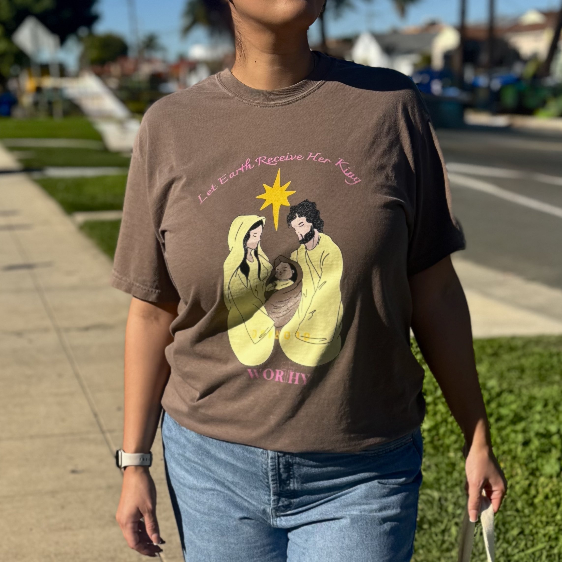 Let Earth Receive Her King - T-Shirt