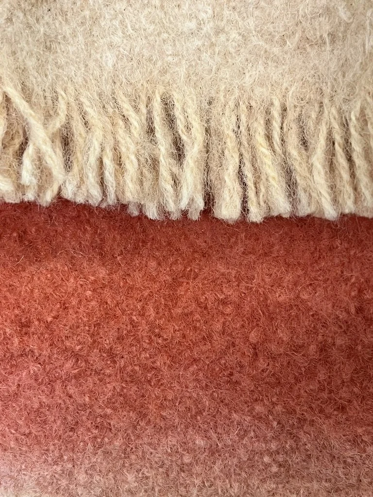 Merino wool, fulled, dyed in madder and cochineal, detail