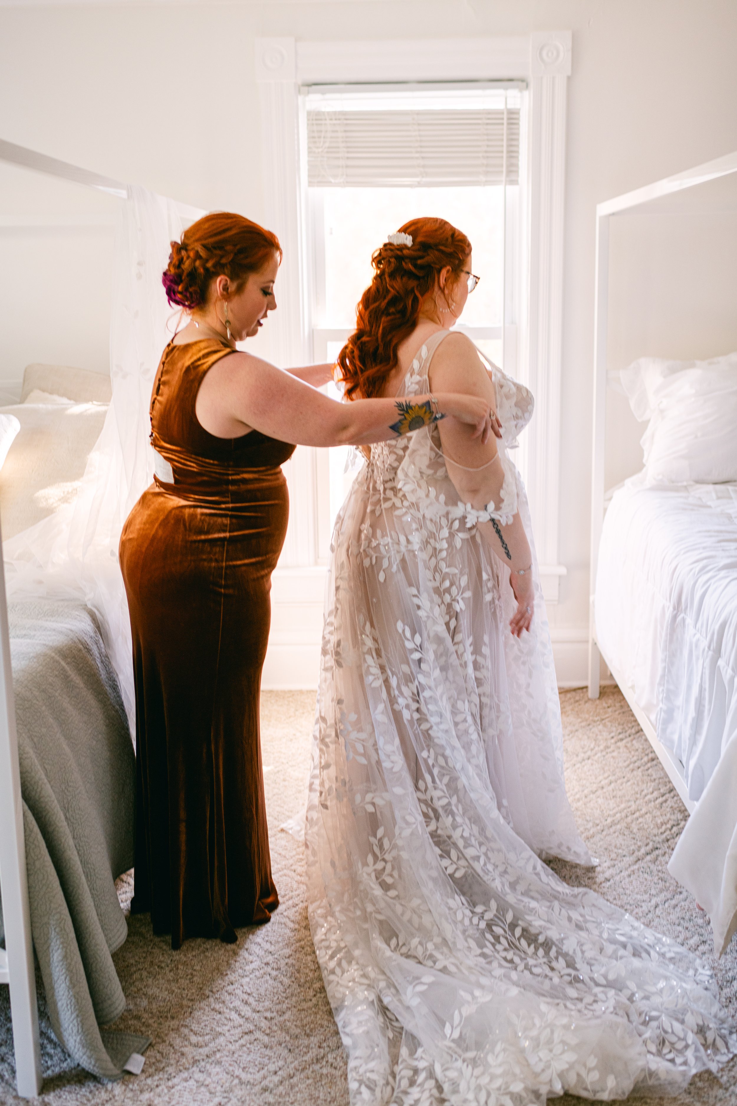 ravenshutleystudios-chrissyrobbiewedding-1125.jpg