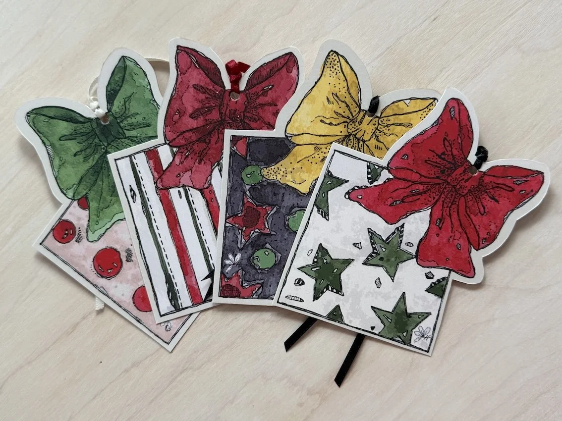 Christmas Gift Tags - Squatty Gift Boxes - 4 Pack