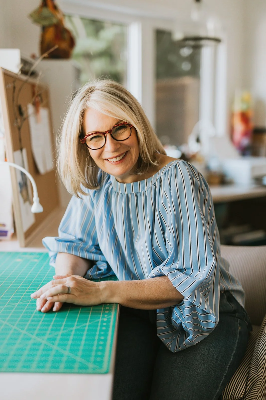 hannie-art-studio-artist-portrait-worktable.jpg