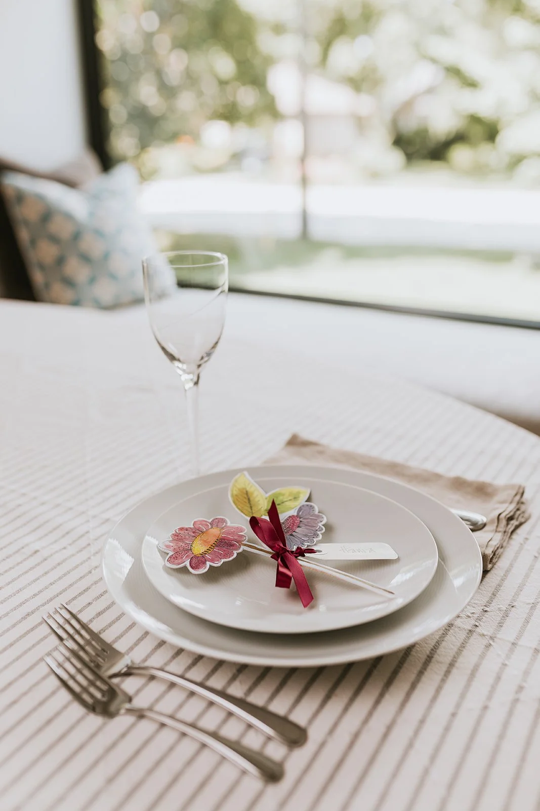 Place-setting-tag-useage.jpg