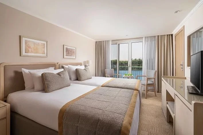 Stateroom aboard the Jaz Regent