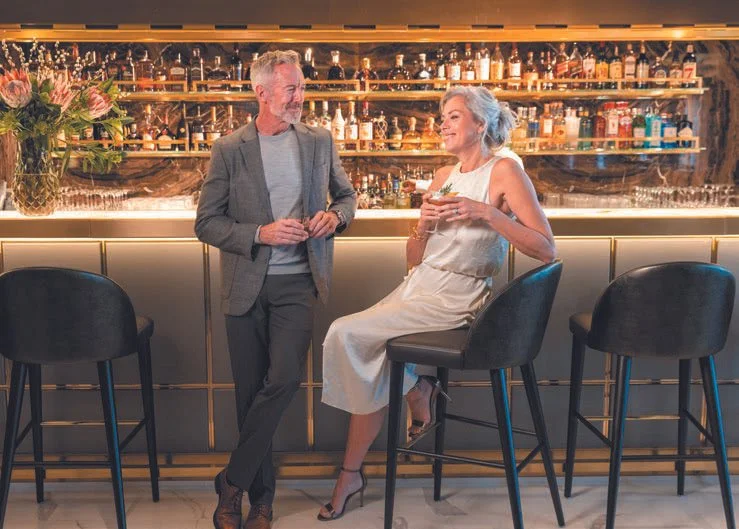 Open bar and craft cocktails aboard Regent