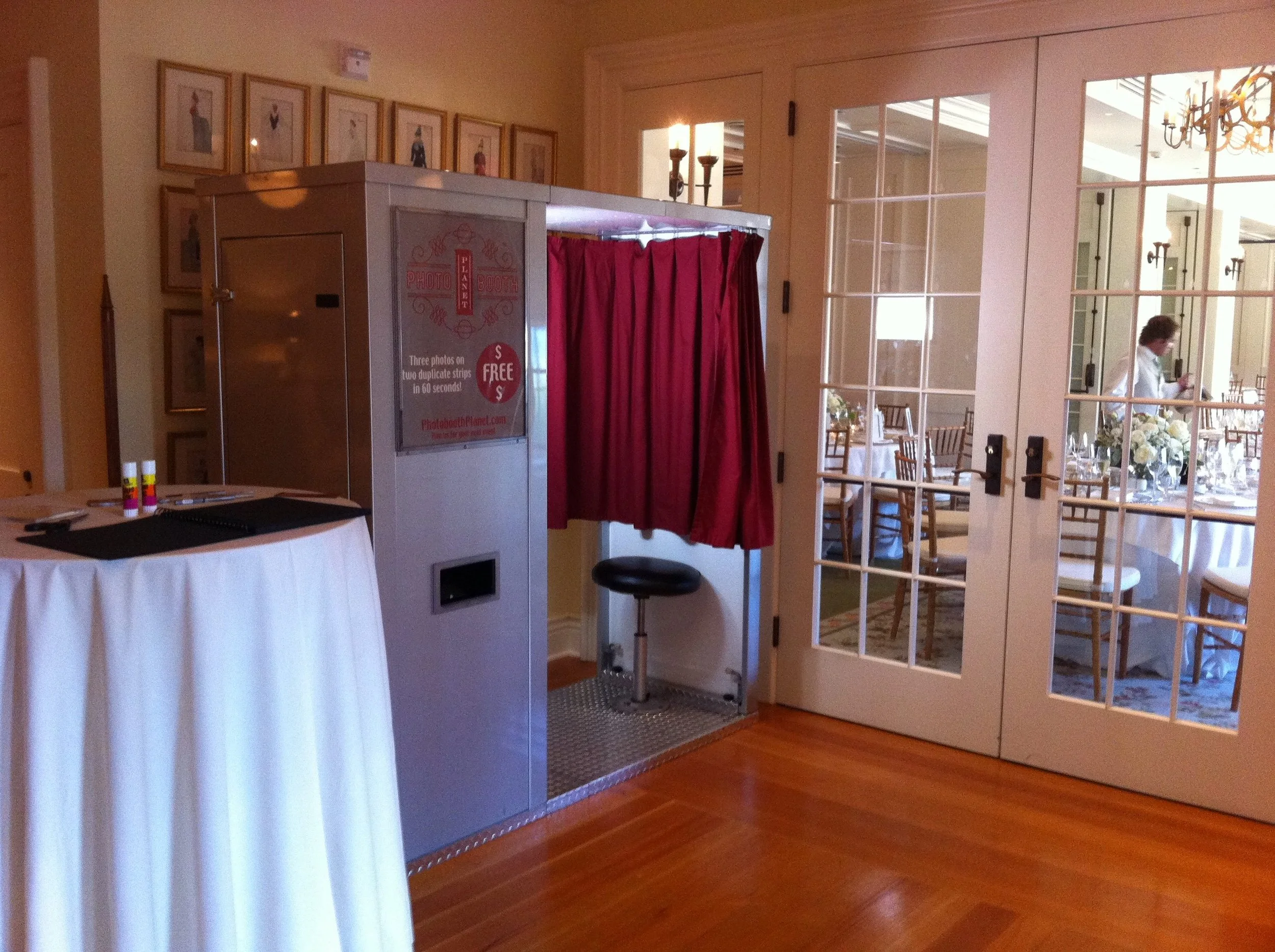 rhode island our photobooth in your favorite ri venues ocean house classic photo booth